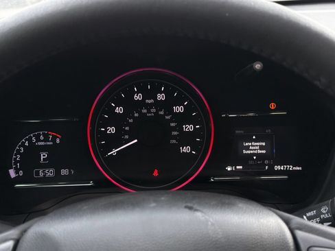 Used 2021 Honda HR-V EX-L image 32