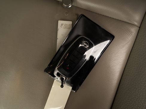 Used 2023 Nissan Pathfinder SL w/ SL Premium Package image 44