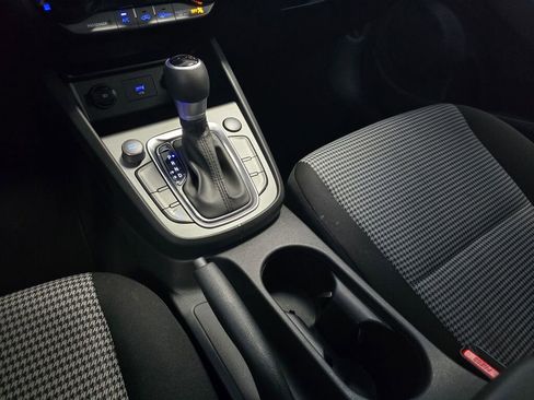 Used 2022 Hyundai Kona SE image 33