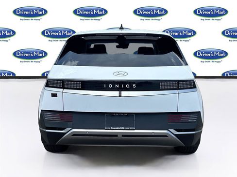 Used 2024 Hyundai Ioniq 5 SE RWD image 6