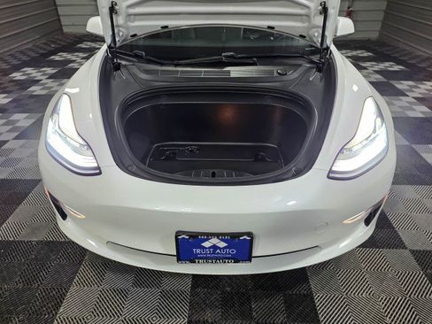 Used 2019 Tesla Model 3 Standard Range Plus image 36