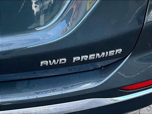 Used 2020 Chevrolet Equinox Premier AWD/4WD image 29