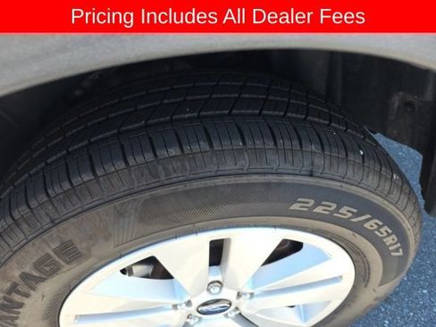 Used 2017 Subaru Outback 2.5i Premium AWD/4WD image 7