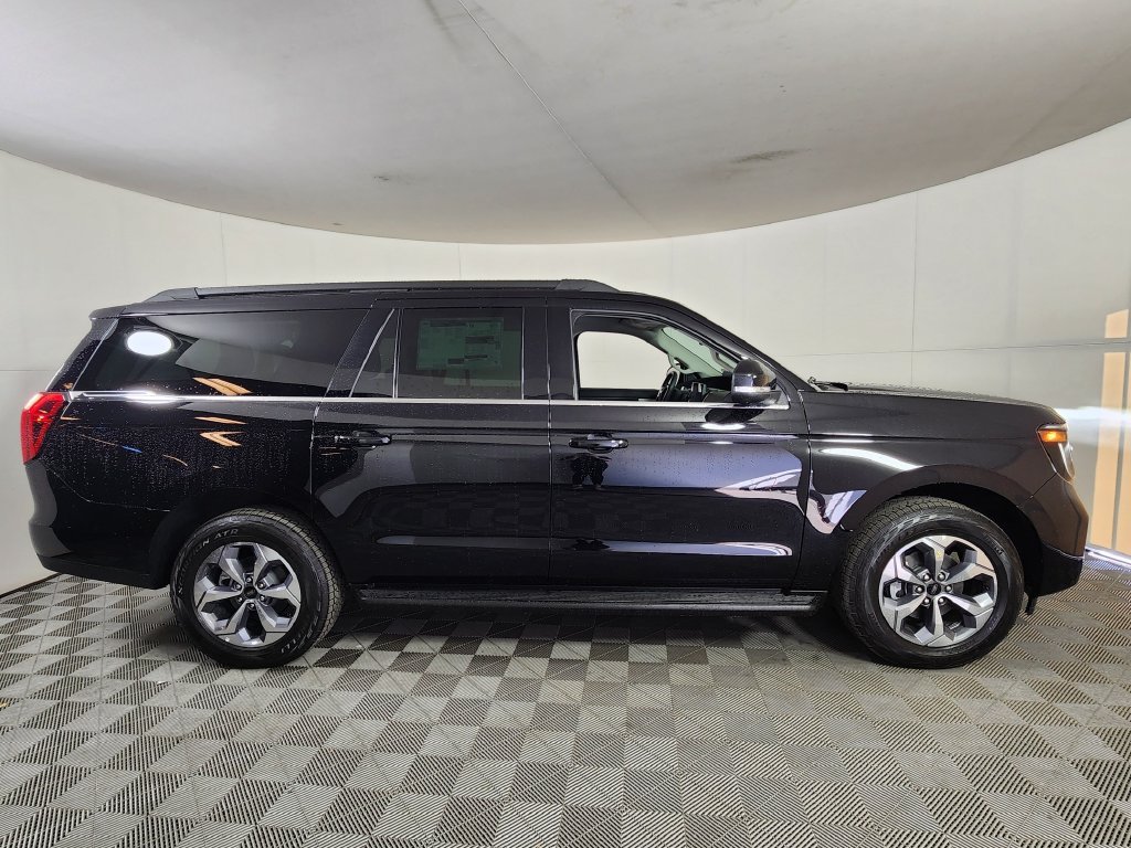 New 2027 Ford Expedition Max Active AWD/4WD image 8