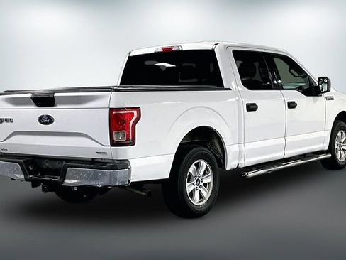 Used 2015 Ford F150 XLT RWD image 7