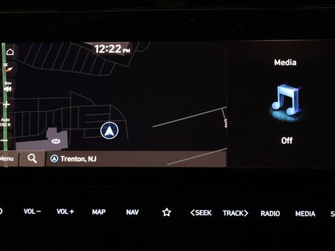 Certified 2024 Hyundai Tucson Limited image 43