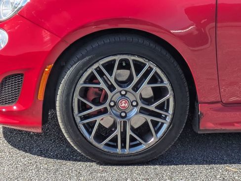 Used 2017 FIAT 500 Abarth image 11