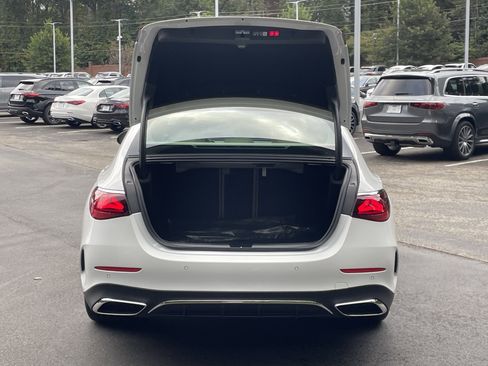 New 2026 Mercedes-Benz E 350 Sedan image 8