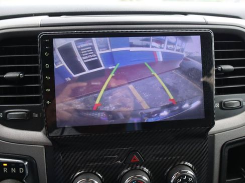Used 2016 RAM 1500 Express RWD image 24