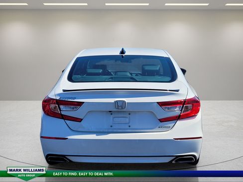 Used 2022 Honda Accord Sport image 5