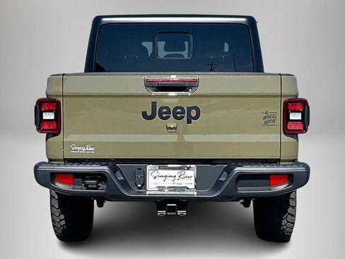 New 2026 Jeep Gladiator Sport AWD/4WD image 4