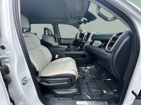 Used 2025 RAM 1500 Tungsten AWD/4WD image 72