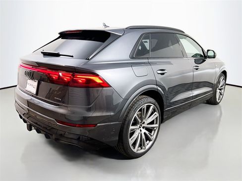 New 2026 Audi Q8 Prestige image 7
