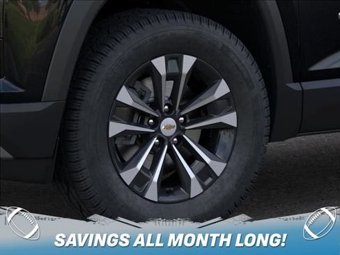 New 2027 Chevrolet Equinox LT w/ LPO, Floor Liner Package FWD image 9