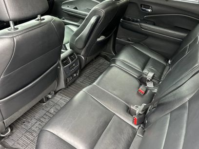 Used 2016 Honda Pilot Touring