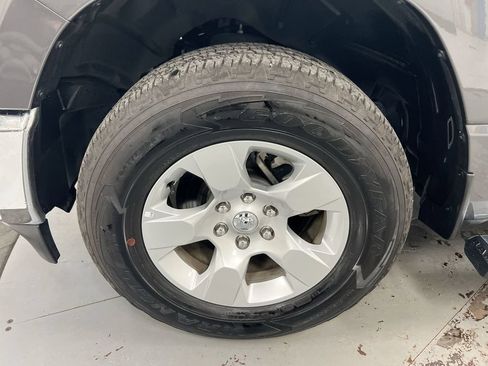 Used 2022 RAM 1500 Big Horn AWD/4WD image 25