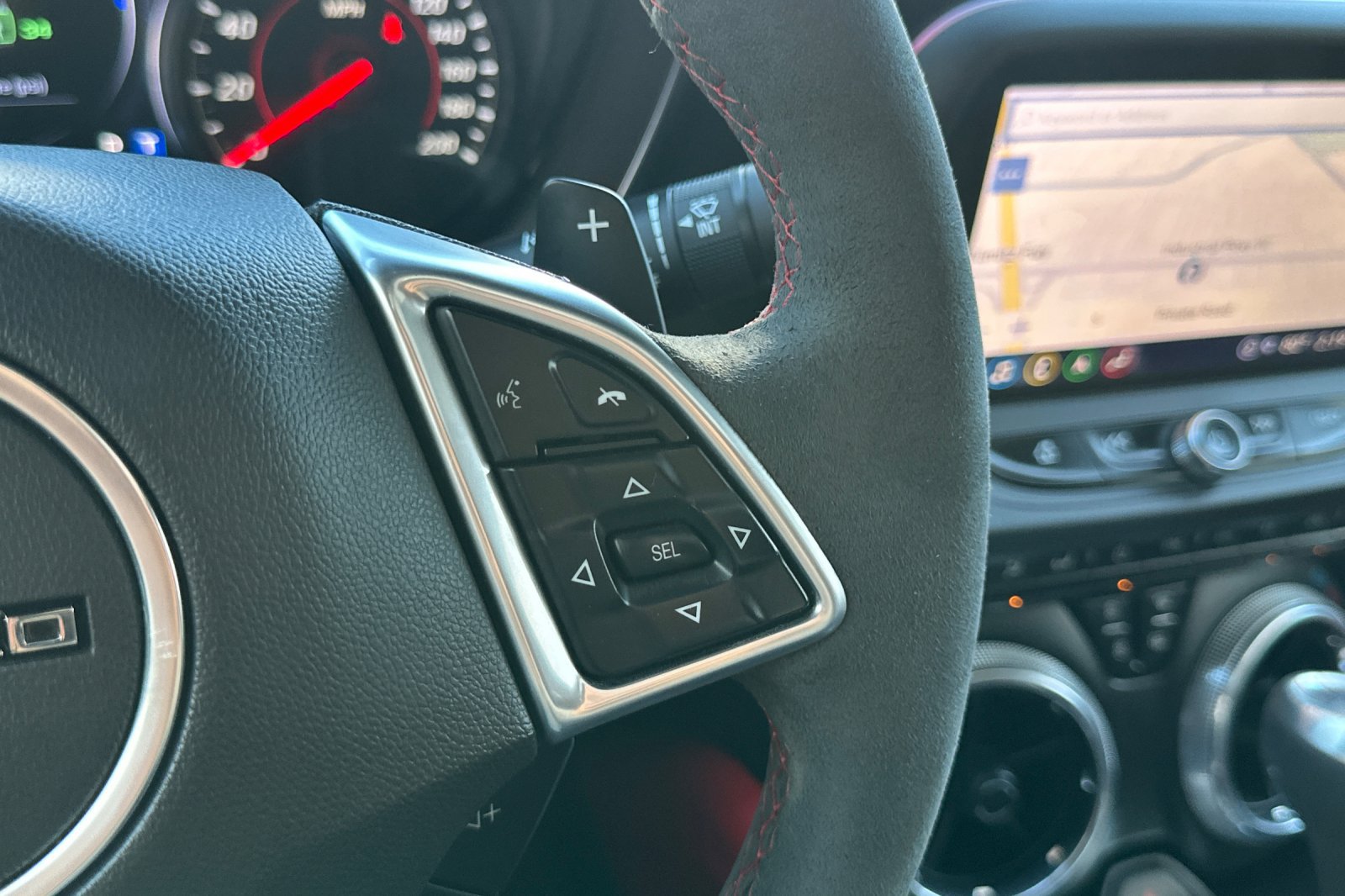 Used 2021 Chevrolet Camaro ZL1 RWD image 37