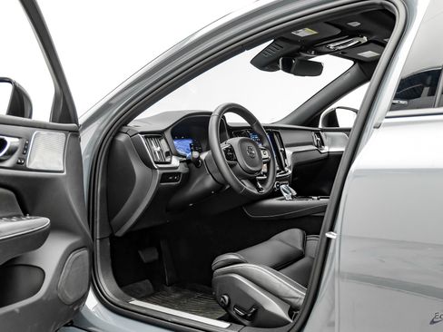 Used 2024 Volvo V60 T8 Polestar w/ Protection Package Premier AWD/4WD image 34
