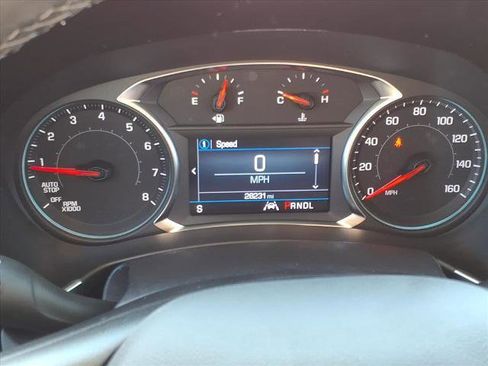 Used 2024 Chevrolet Equinox LT image 20