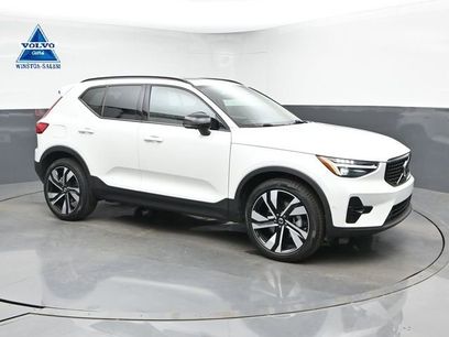 Used 2023 Volvo XC40 B5 Ultimate w/ Protection Package Premier
