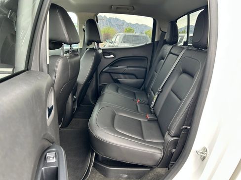 Used 2016 GMC Canyon SLT w/ Driver Alert Package image 24