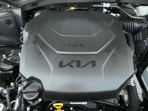 Used 2025 Kia Telluride LX FWD image 30
