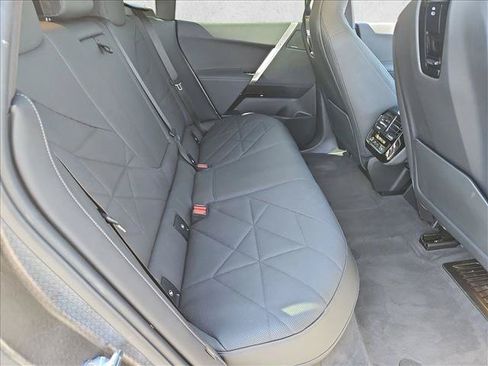 Used 2024 BMW iX xDrive50 w/ Sport Package AWD/4WD image 20