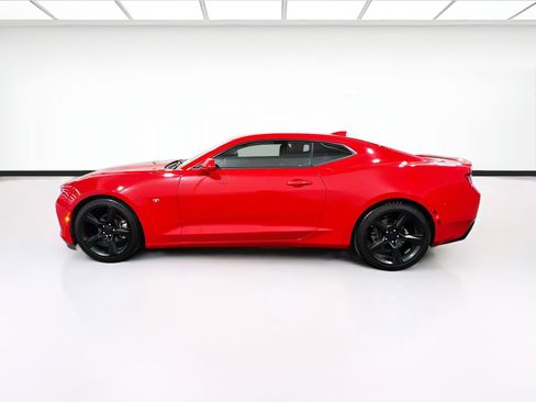 Used 2017 Chevrolet Camaro LT RWD image 23