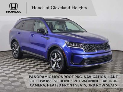 Used 2022 Kia Sorento S w/ Panoramic Sunroof Package