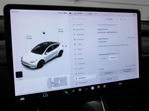 Used 2020 Tesla Model Y Performance image 32