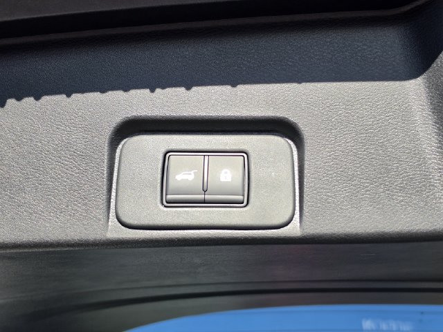 Used 2026 Nissan Rogue SV w/ Cold Weather Package FWD image 7