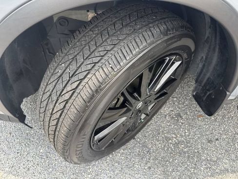 Used 2023 Nissan Murano SV w/ SV Midnight Edition Package FWD image 31