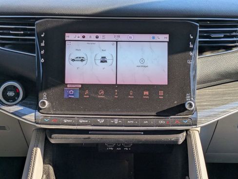 Used 2022 Jeep Wagoneer Series II w/ Premium Group I image 21