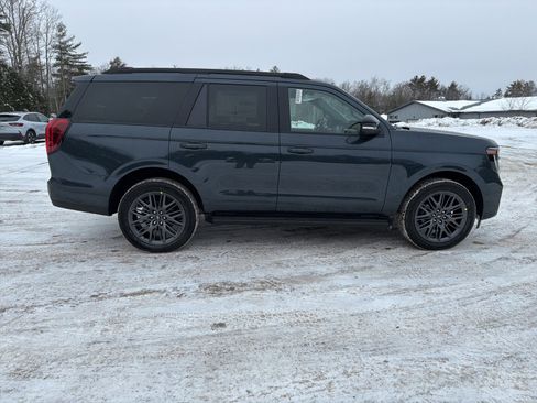New 2026 Ford Expedition Platinum w/ Stealth Appearance Package image 10
