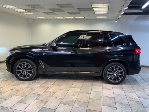 Used 2021 BMW X5 M50i w/ Executive Package AWD/4WD image 4