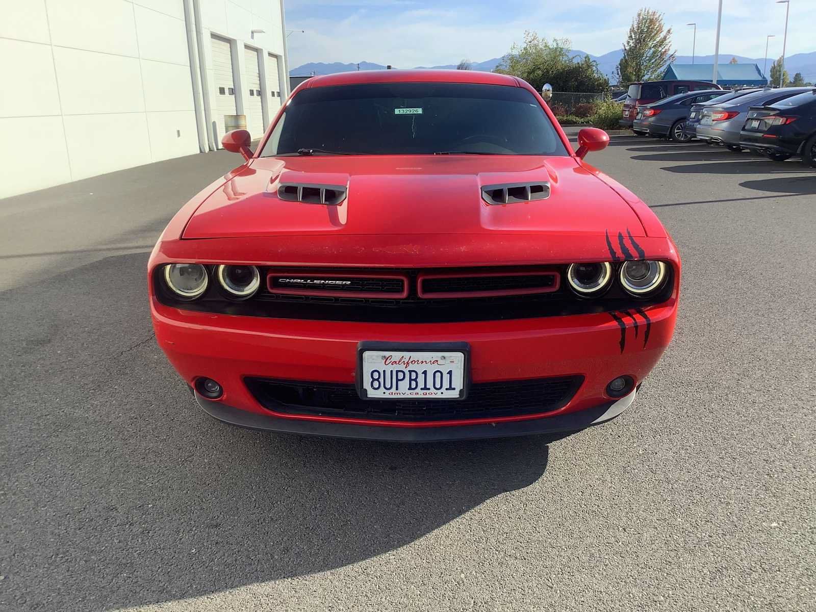 Used 2015 Dodge Challenger SXT Plus RWD image 9