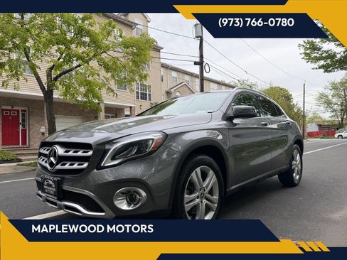 Used 2019 Mercedes-Benz GLA 250 4MATIC image 1