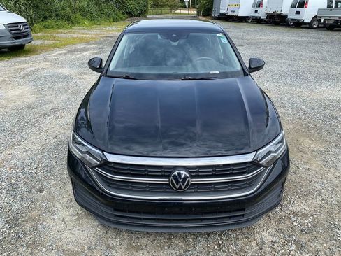 Used 2024 Volkswagen Jetta S image 3