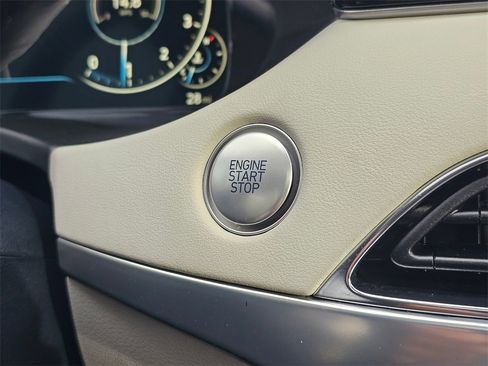 Used 2022 Hyundai Palisade Calligraphy image 34