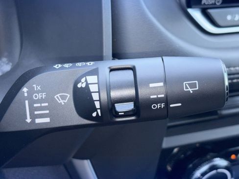 Certified 2024 Nissan Rogue S FWD image 17