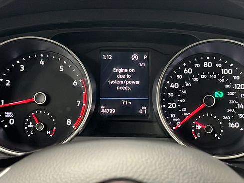 Used 2019 Volkswagen Tiguan SE AWD/4WD image 16