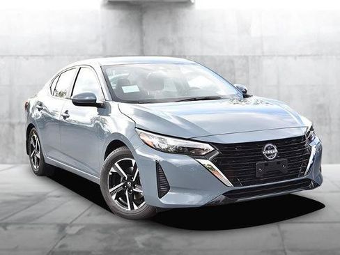 New 2025 Nissan Sentra SV image 2