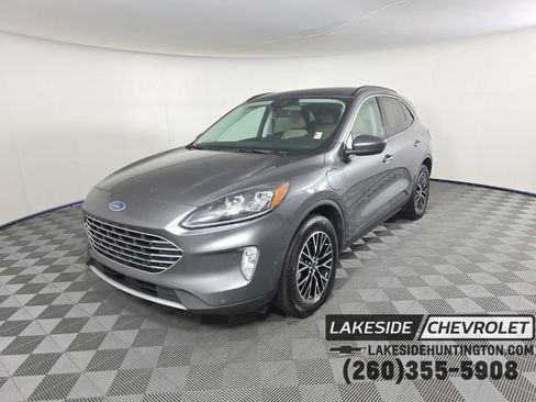 Used 2021 Ford Escape Titanium FWD image 1