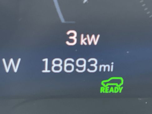 Certified 2024 Cadillac Lyriq Sport image 23