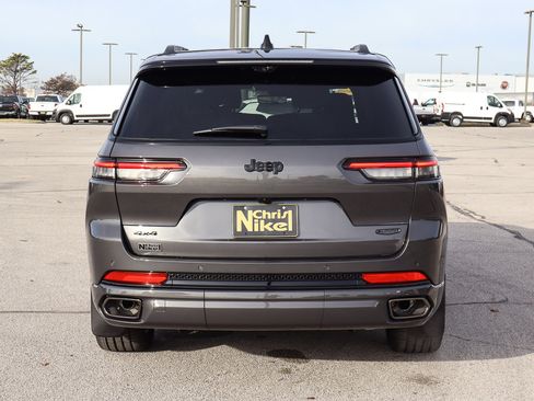 New 2025 Jeep Grand Cherokee L Summit image 6