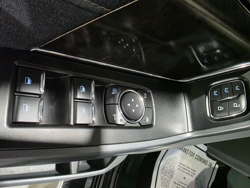 Used 2021 Ford F150 Lariat image 19