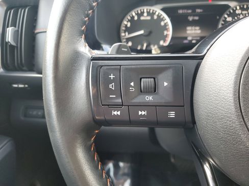 Certified 2023 Nissan Pathfinder Rock Creek image 18