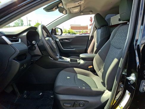 Certified 2024 Toyota RAV4 XLE AWD/4WD image 14