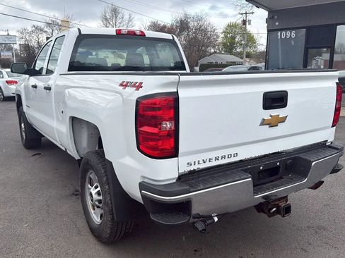 Used 2018 Chevrolet Silverado 2500 W/T w/ Snow Plow Prep Package image 7