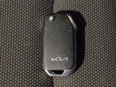 Used 2024 Kia Forte LXS FWD image 32